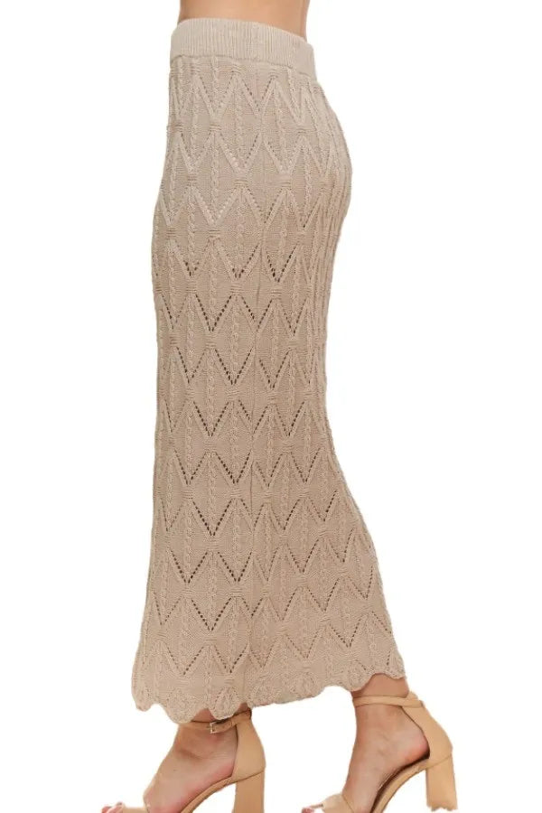 Scallop Trim Detail Knit Skirt