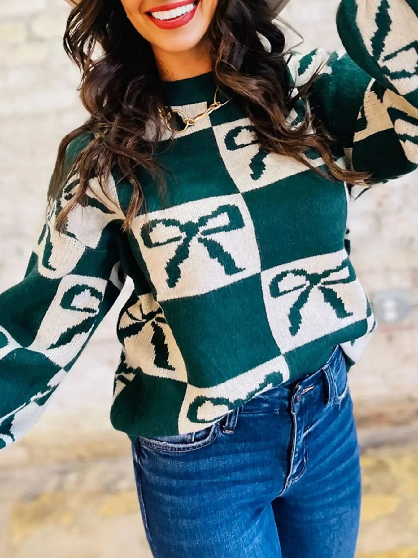 Green & Cream Bow Pattern Sweater