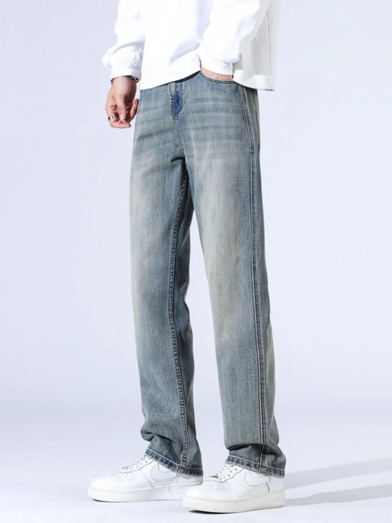 Men's Medium-Wash Straight Leg Jeans